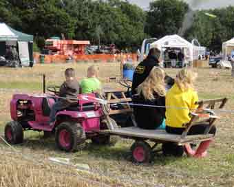 Minature tractor and trailer